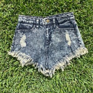 Distressed acid wash high rise shorts. Size small